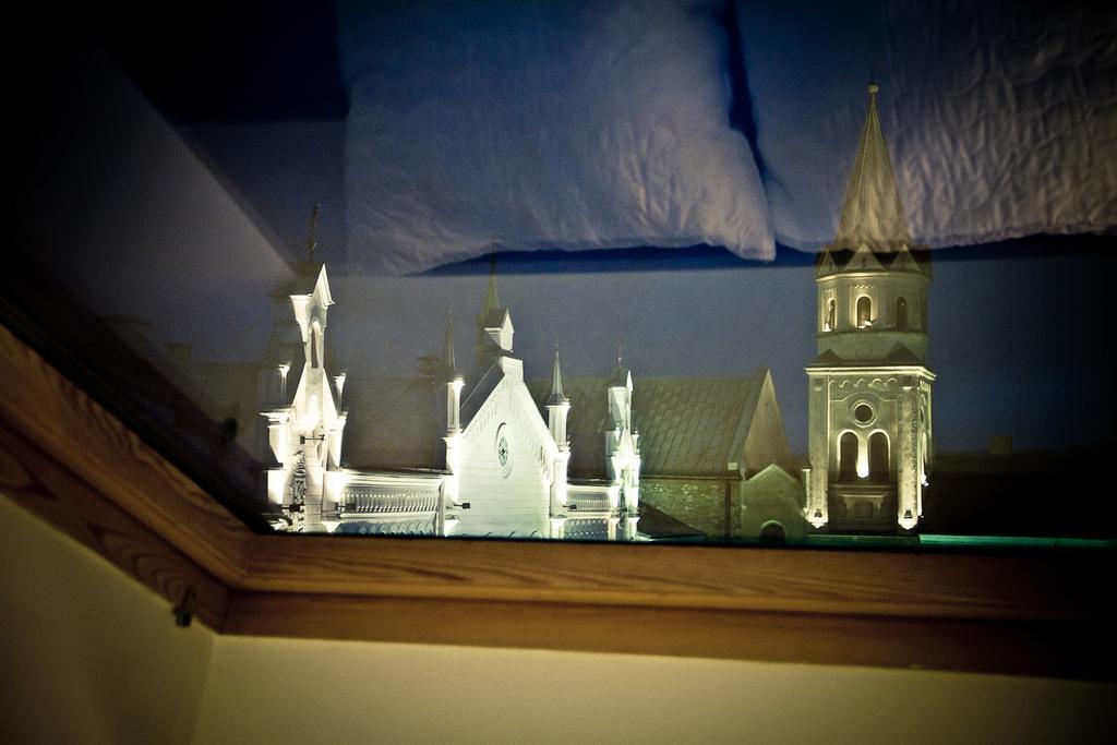 Apartment Sweet Home Санок Экстерьер фото